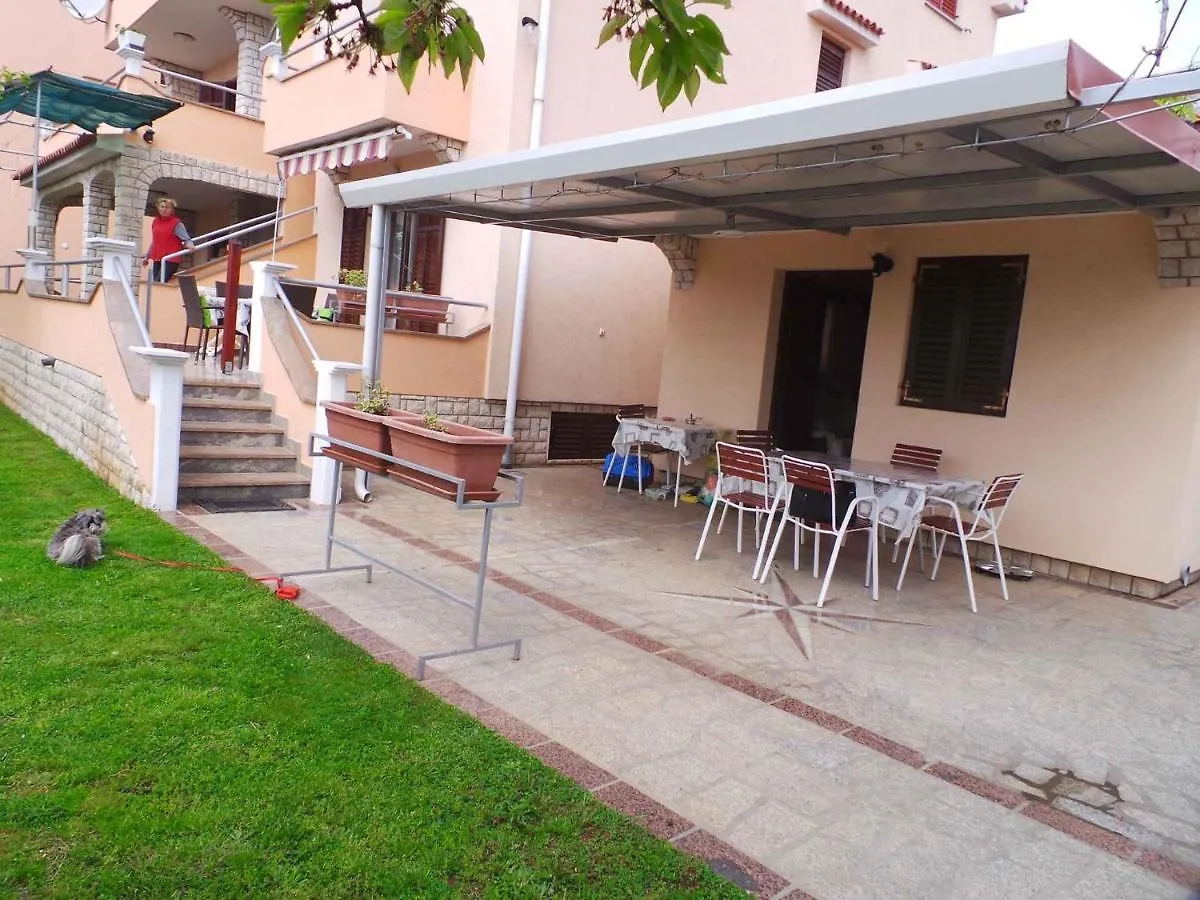 Apartment Fazana 15 Croatia