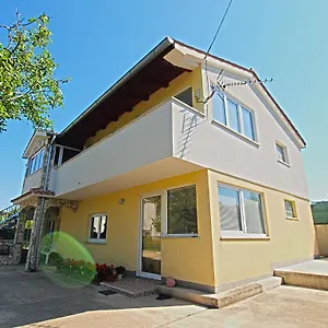 1112 Fažana